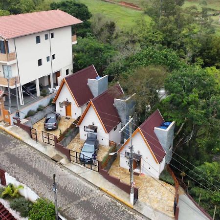 Villa Italia Chale Santo Antônio do Pinhal Екстериор снимка