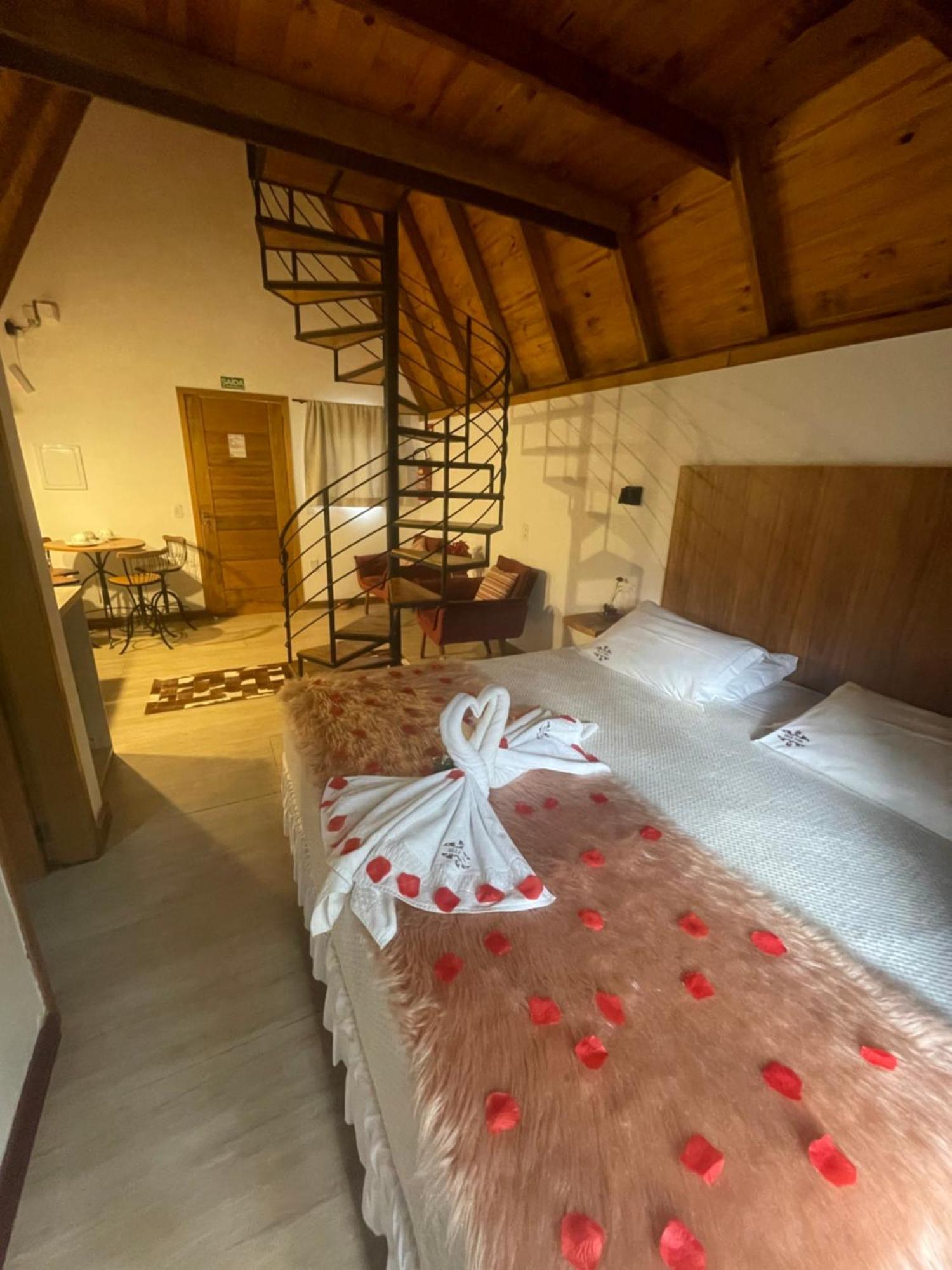 Villa Italia Chale Santo Antônio do Pinhal Екстериор снимка